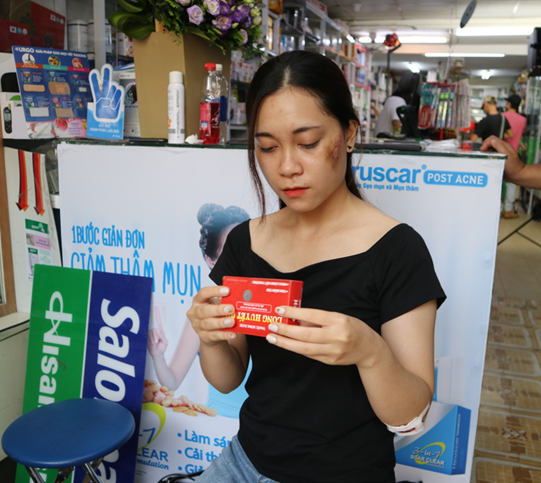 Bầm tím nên dùng kem bôi hay thuốc uống tan bầm thì tốt hơn